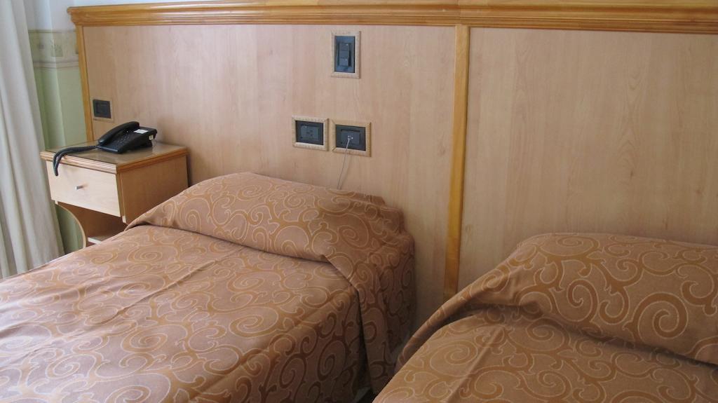 בואנוס איירס Hotel Pedraza חדר תמונה