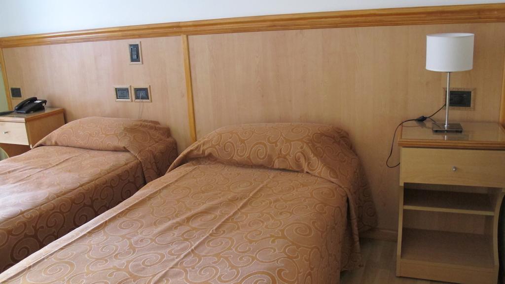בואנוס איירס Hotel Pedraza חדר תמונה
